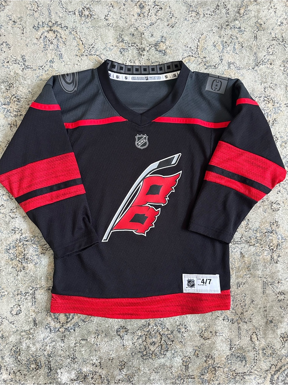 Carolina Hurricanes NHL Black Jersey Kids 4/7